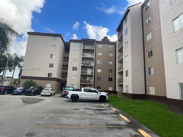 15221 Sw 80th St 201, Miami, Broward County, Florida - 3 Bedrooms  
2 Bathrooms - 
