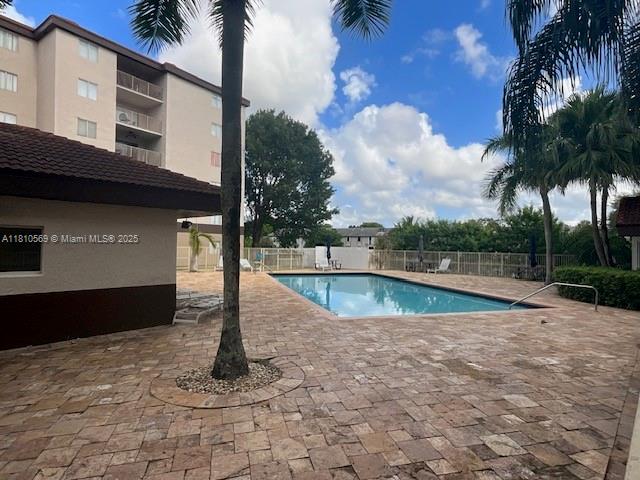 15221 SW 80th St 201
