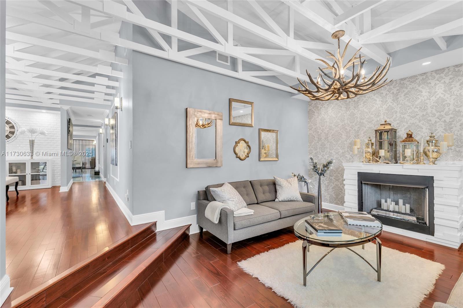 HOLLEMAN PARK - Residential