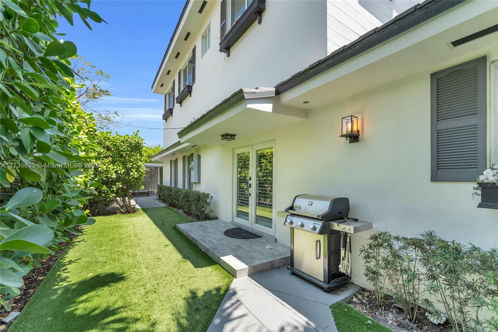 HOLLEMAN PARK - Residential