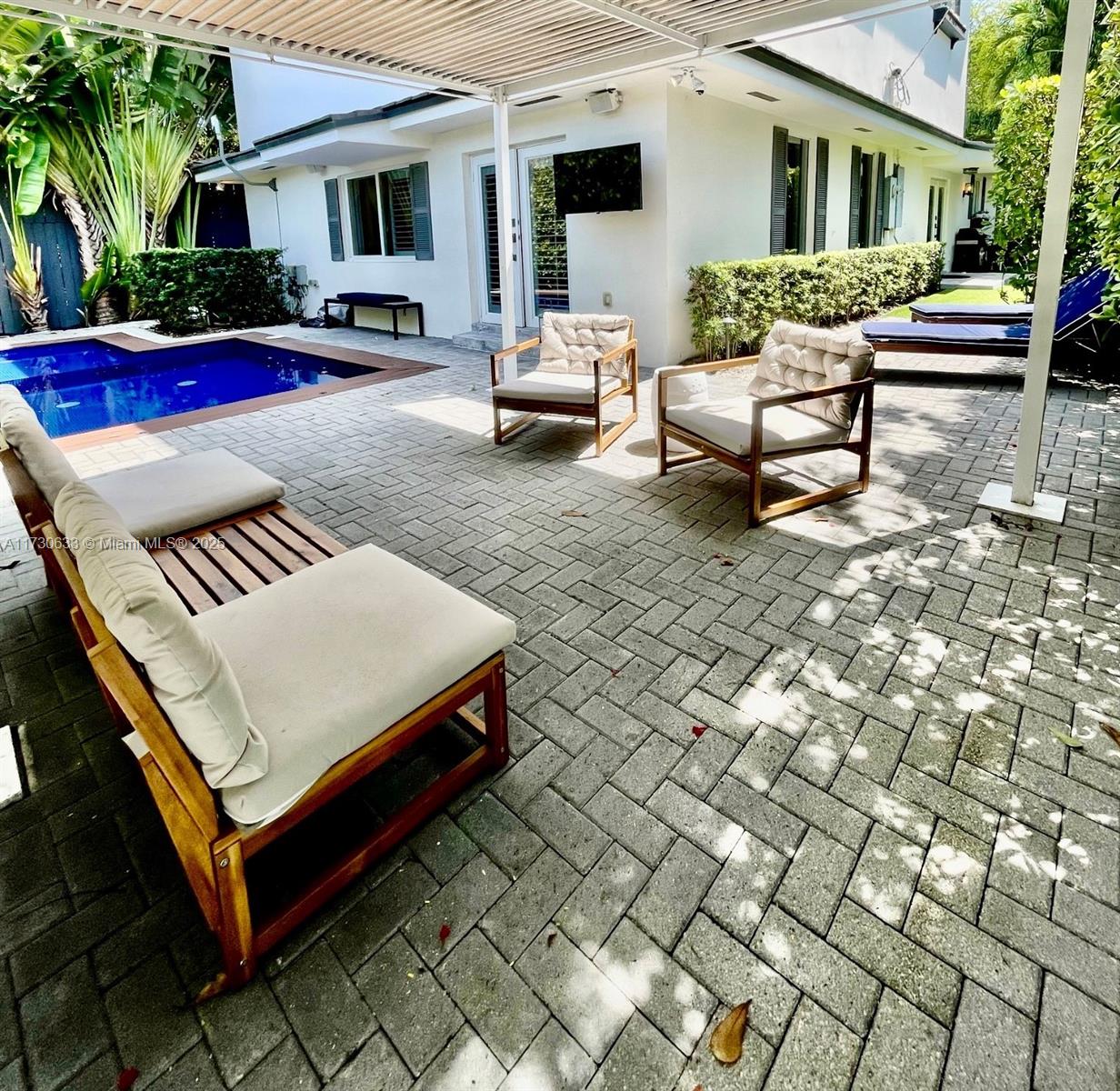 HOLLEMAN PARK - Residential