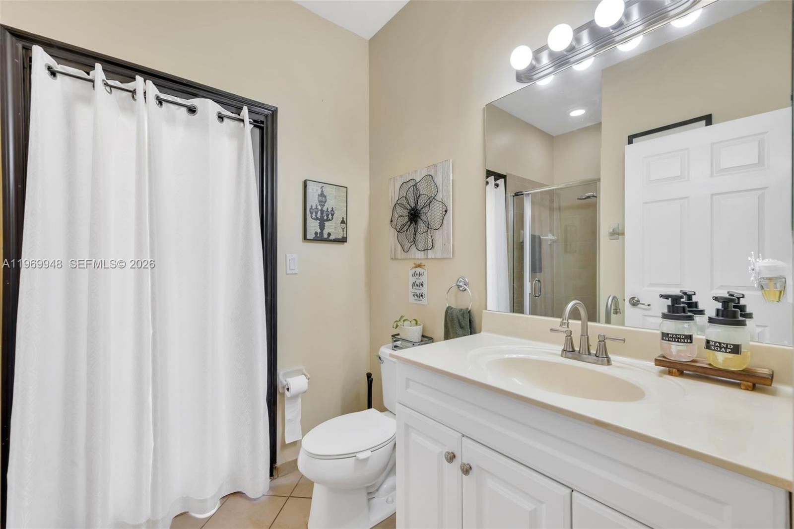 ENCLAVE AT BLACK POINT MA - Residential