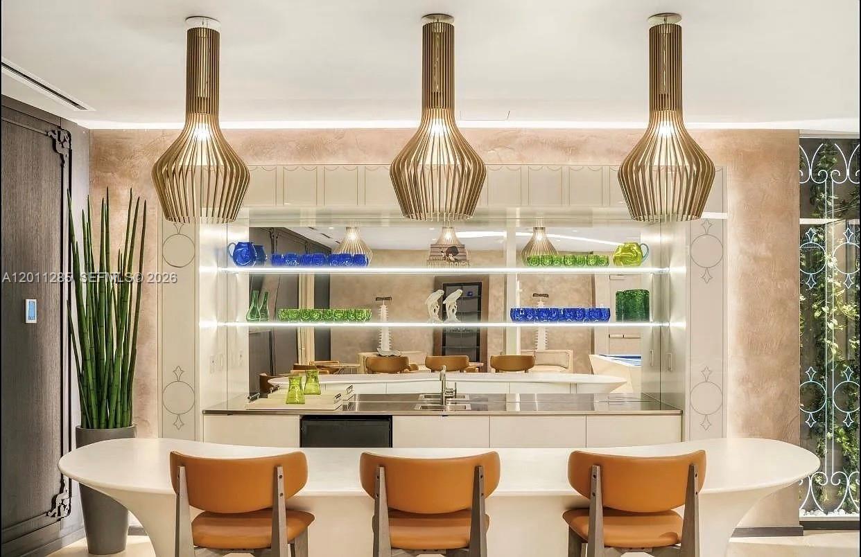 BRICKELL FLATIRON CONDO - Residential
