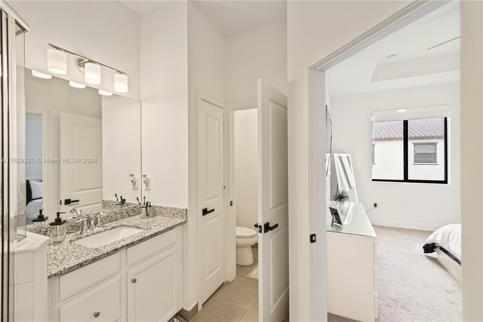 MC RESIDENTIAL - Residential Lease