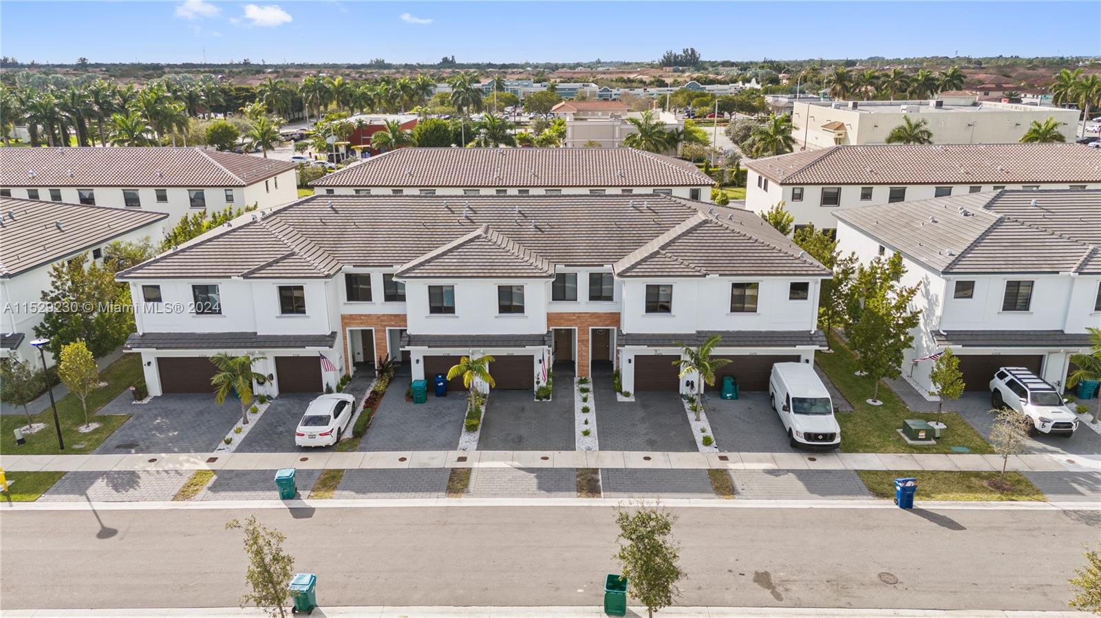 MC RESIDENTIAL - Residential Lease