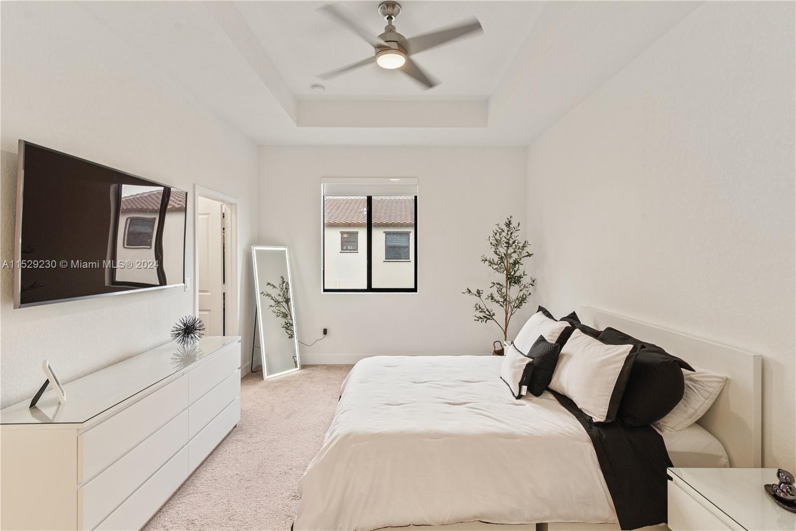 MC RESIDENTIAL - Residential Lease