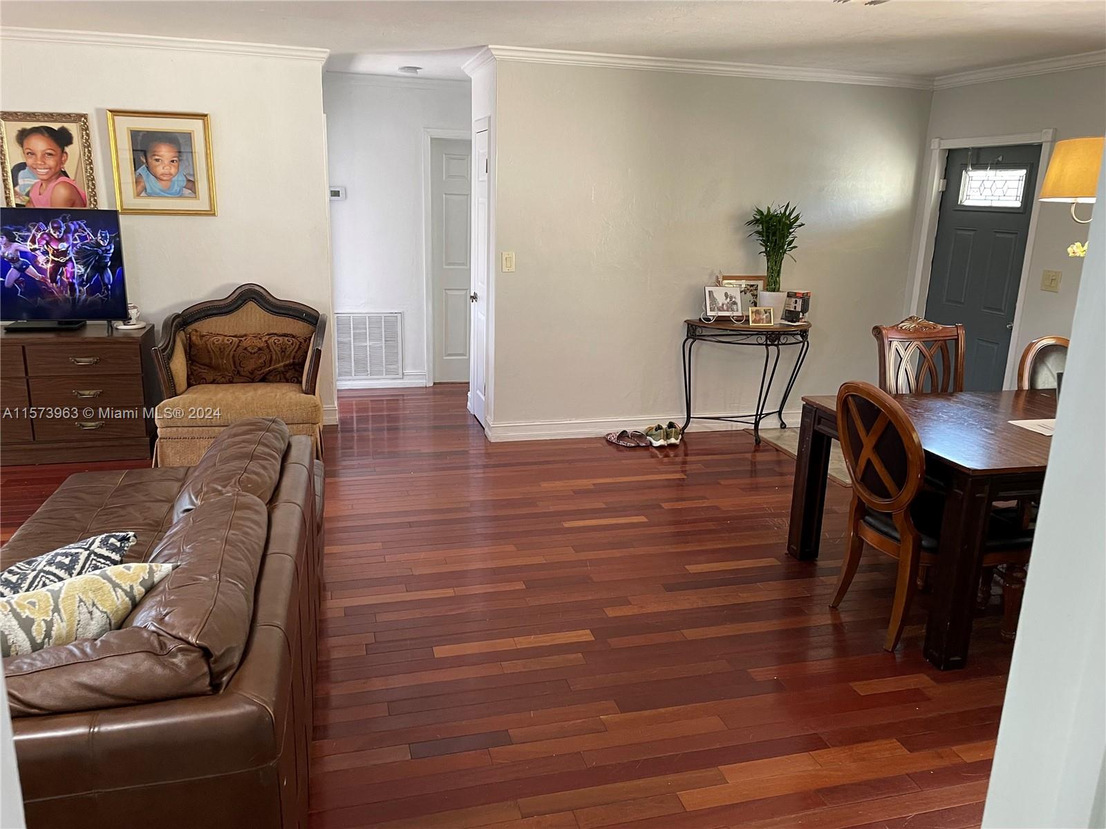 MELROSE PARK SEC 5 - Residential