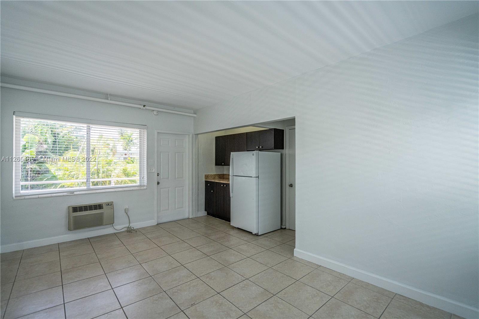 BEACH BAY SUB - Residential Lease