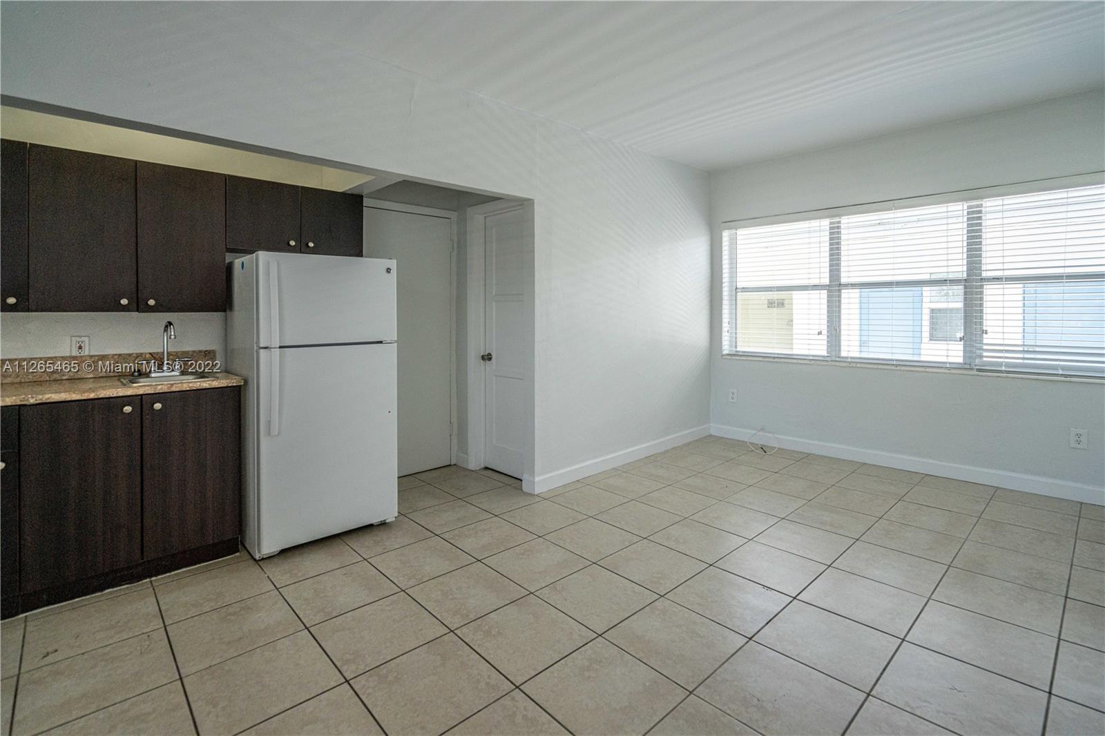 BEACH BAY SUB - Residential Lease