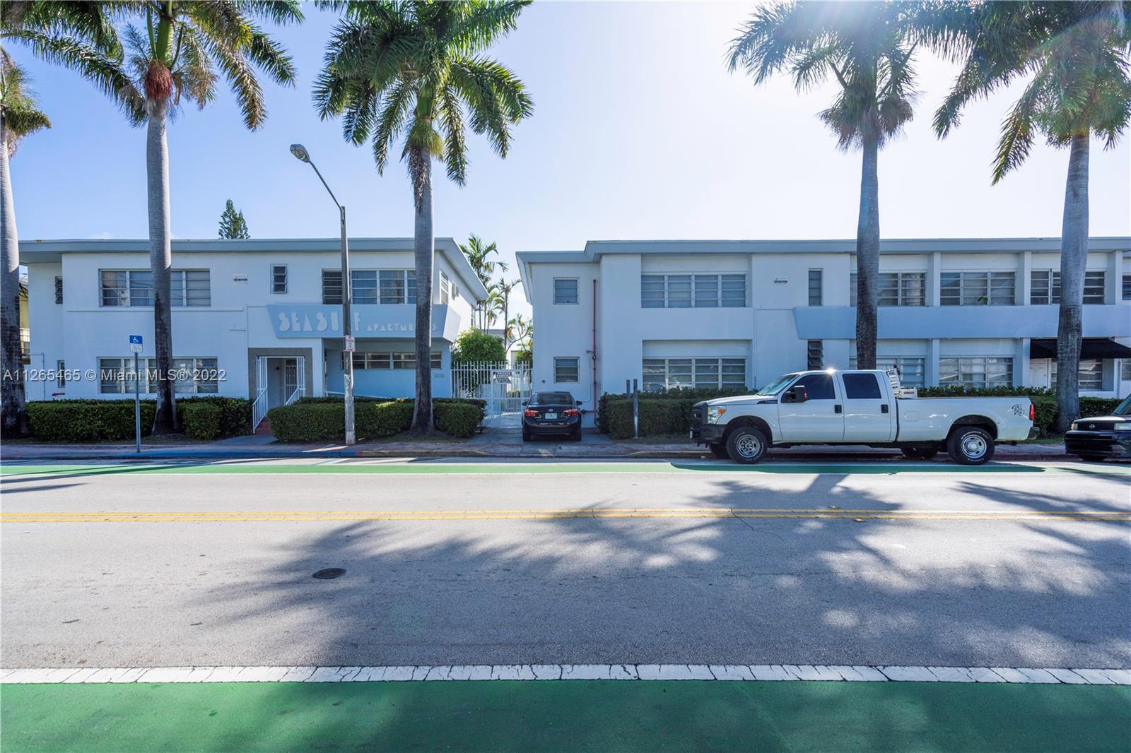 BEACH BAY SUB - Residential Lease