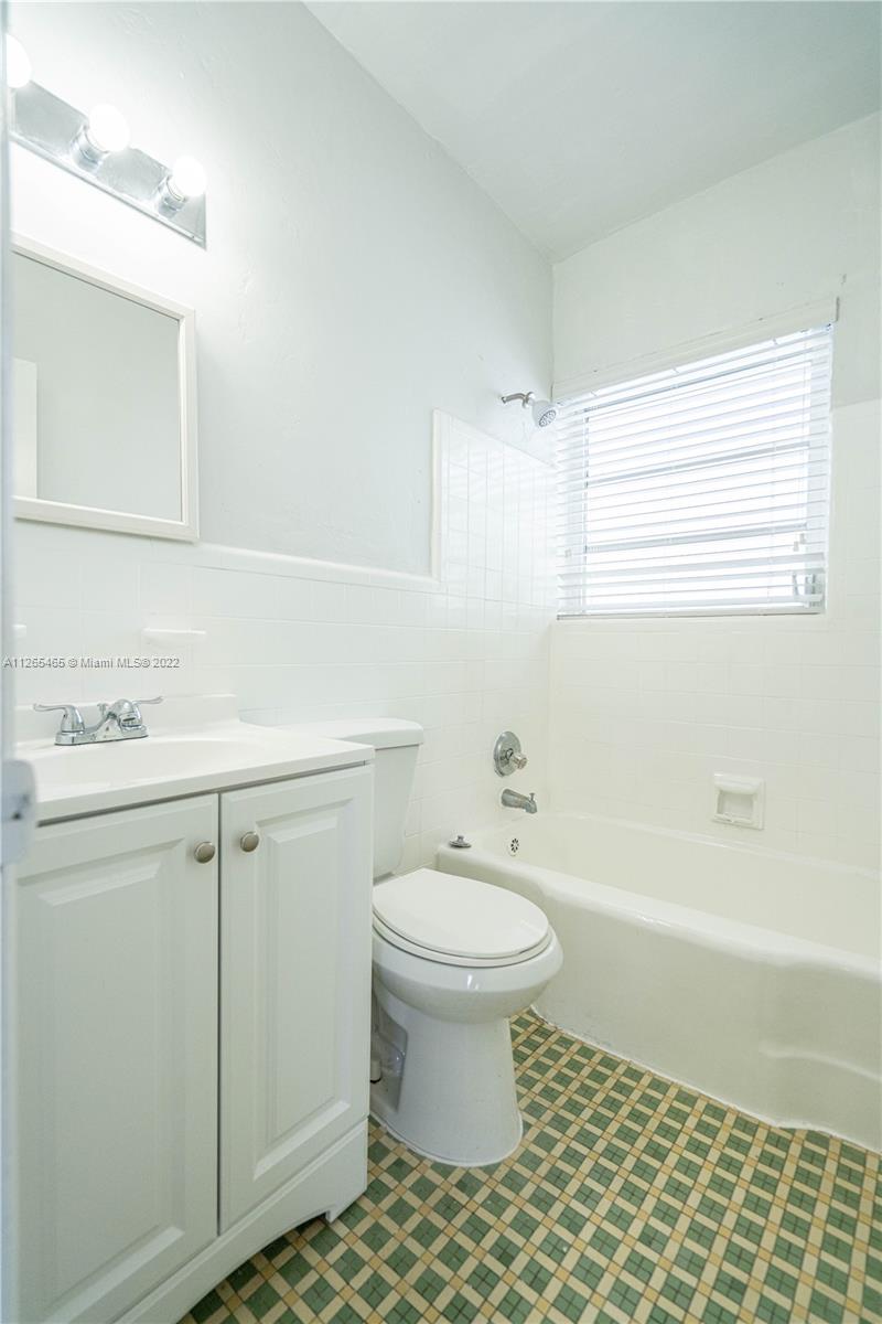 BEACH BAY SUB - Residential Lease