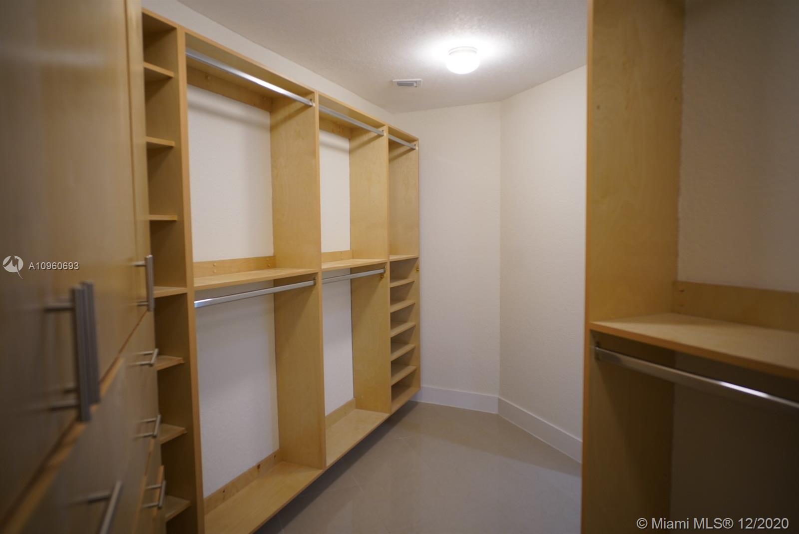 LINCOLN CITY SEC H - Residential
