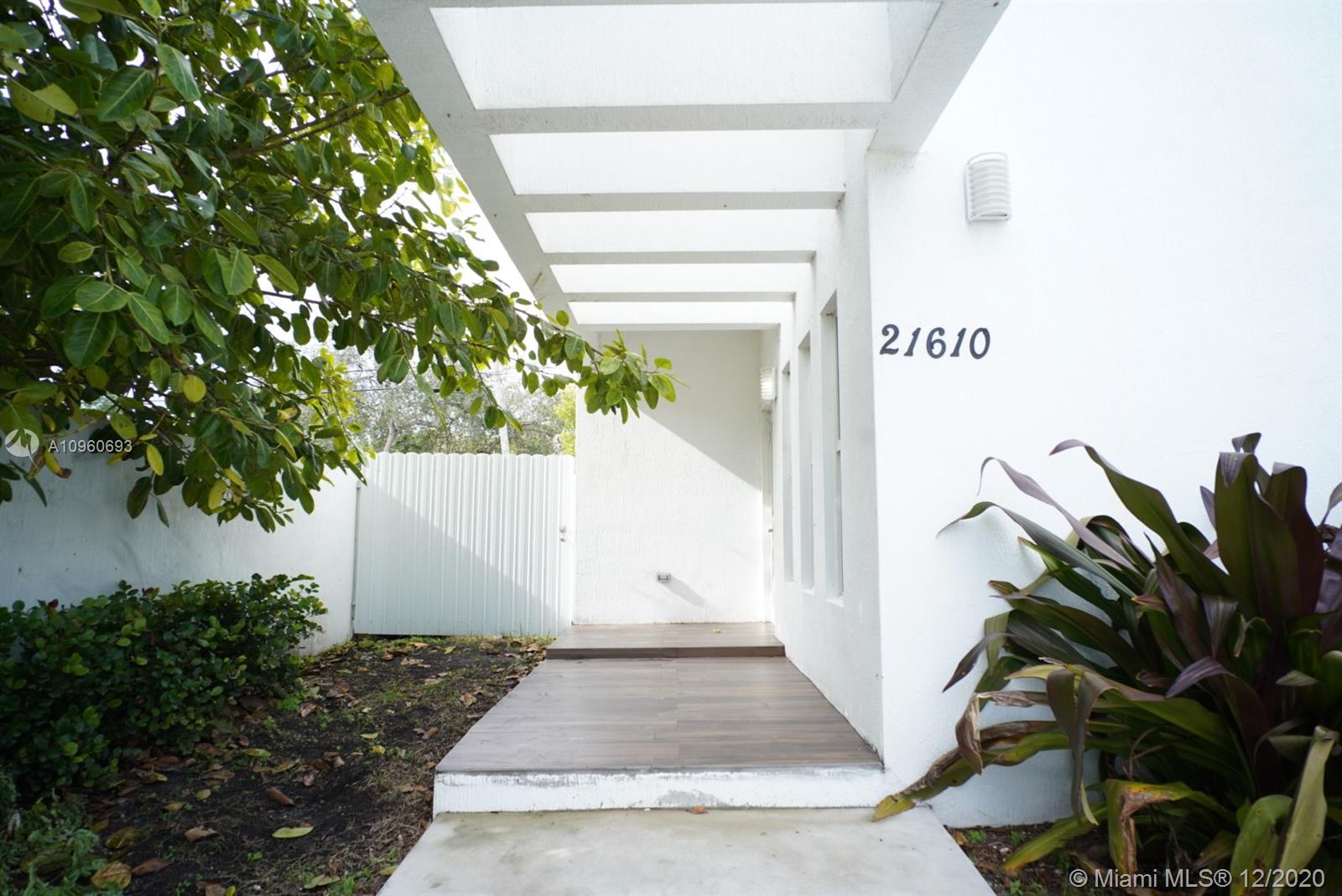 LINCOLN CITY SEC H - Residential