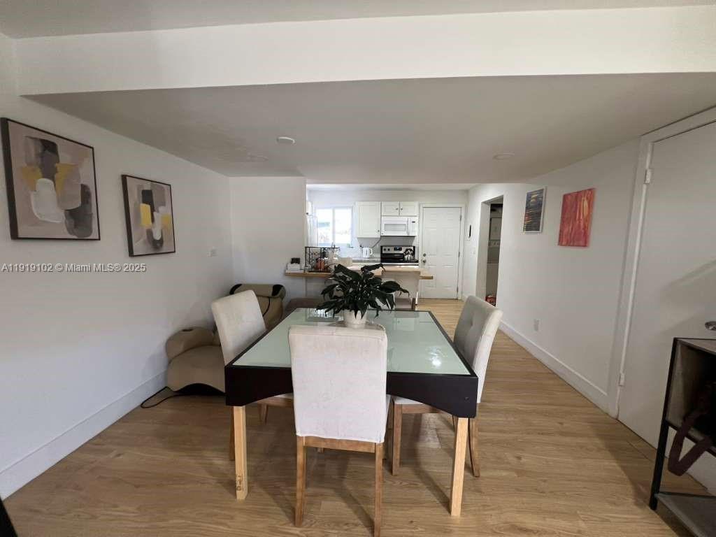 THE LOFTS TOWN VILLAS CON - Residential Lease