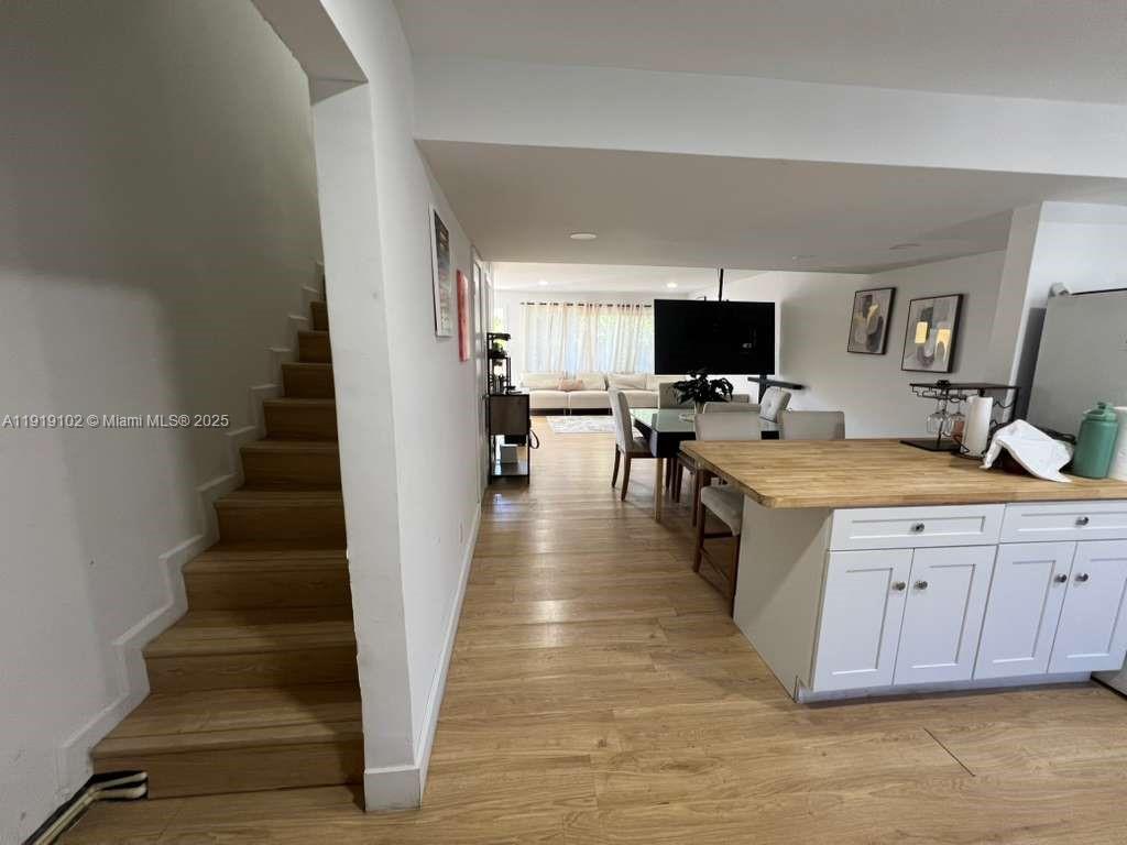 THE LOFTS TOWN VILLAS CON - Residential Lease