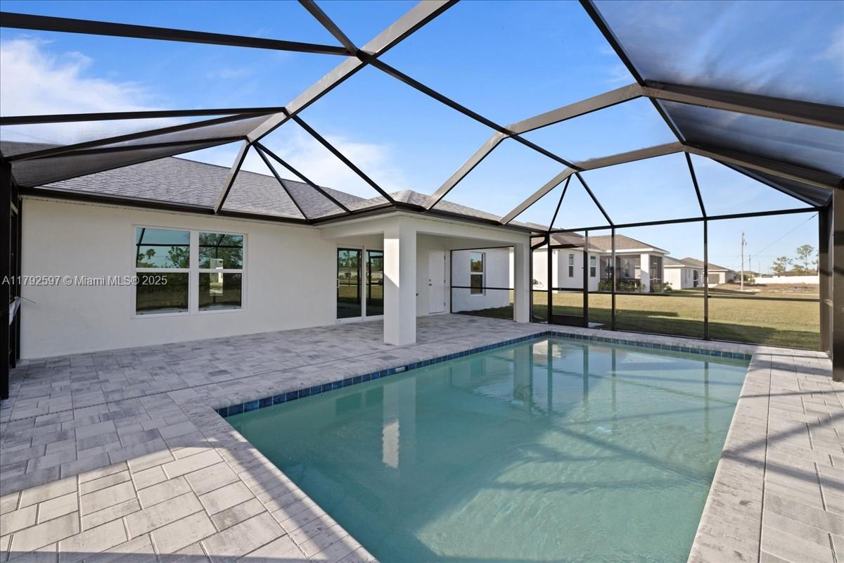 1903 NW 19th PL
