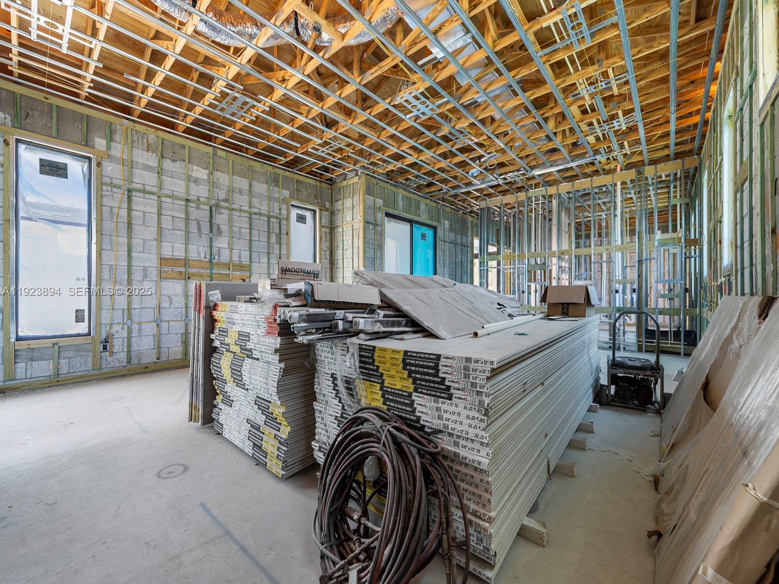 CHARM-AIRE REPLAT - Residential