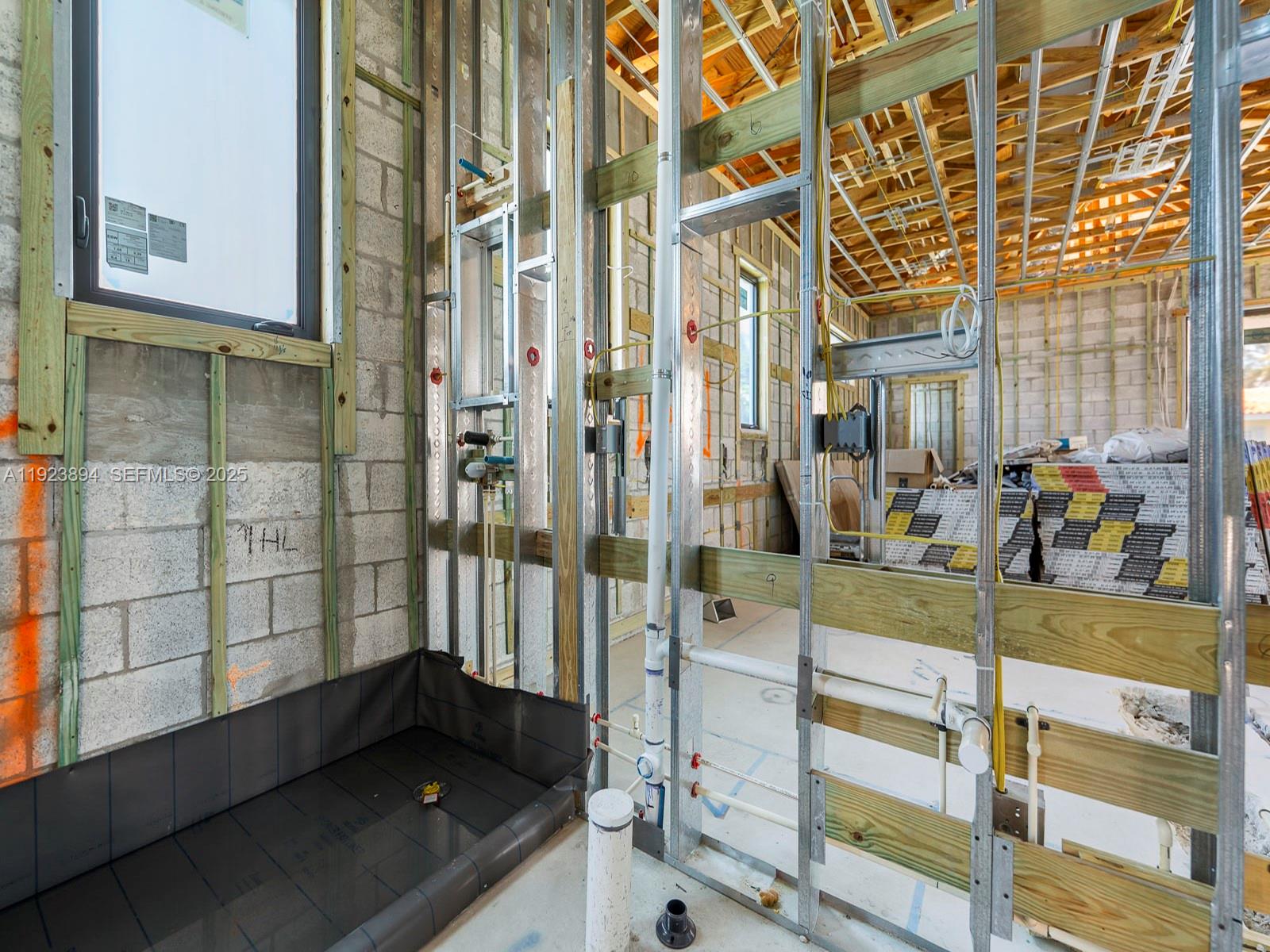 CHARM-AIRE REPLAT - Residential