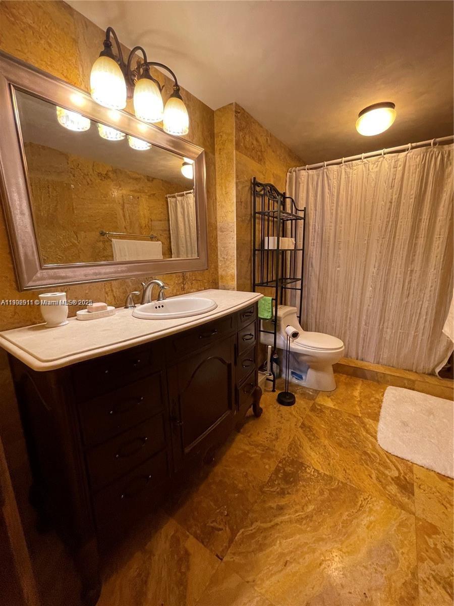 OLYMPUS CONDO PHASE - Residential