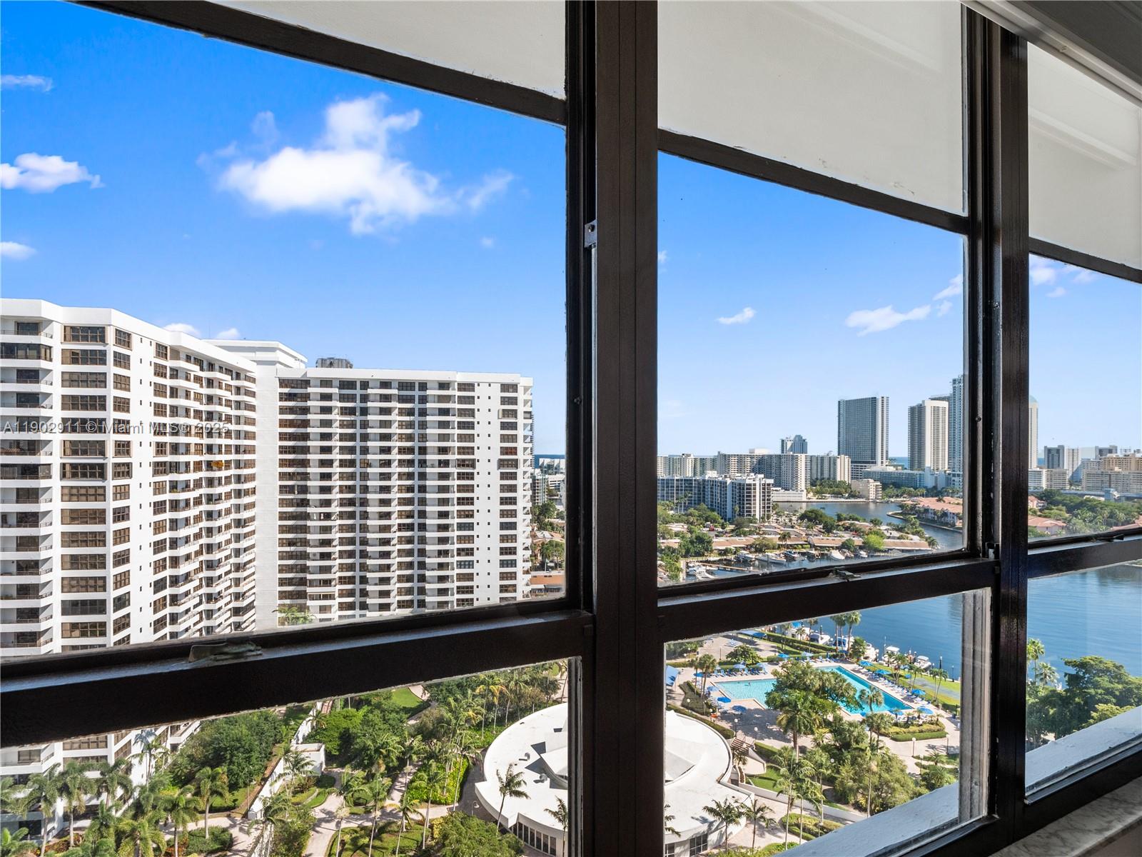 OLYMPUS CONDO PHASE - Residential