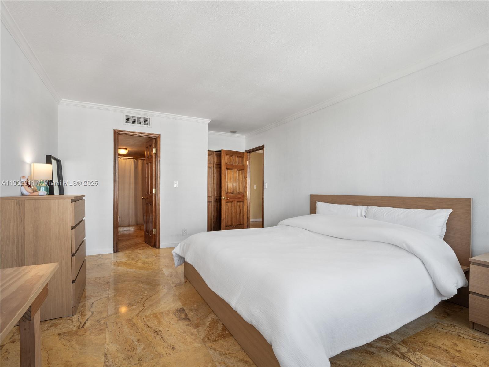 OLYMPUS CONDO PHASE - Residential