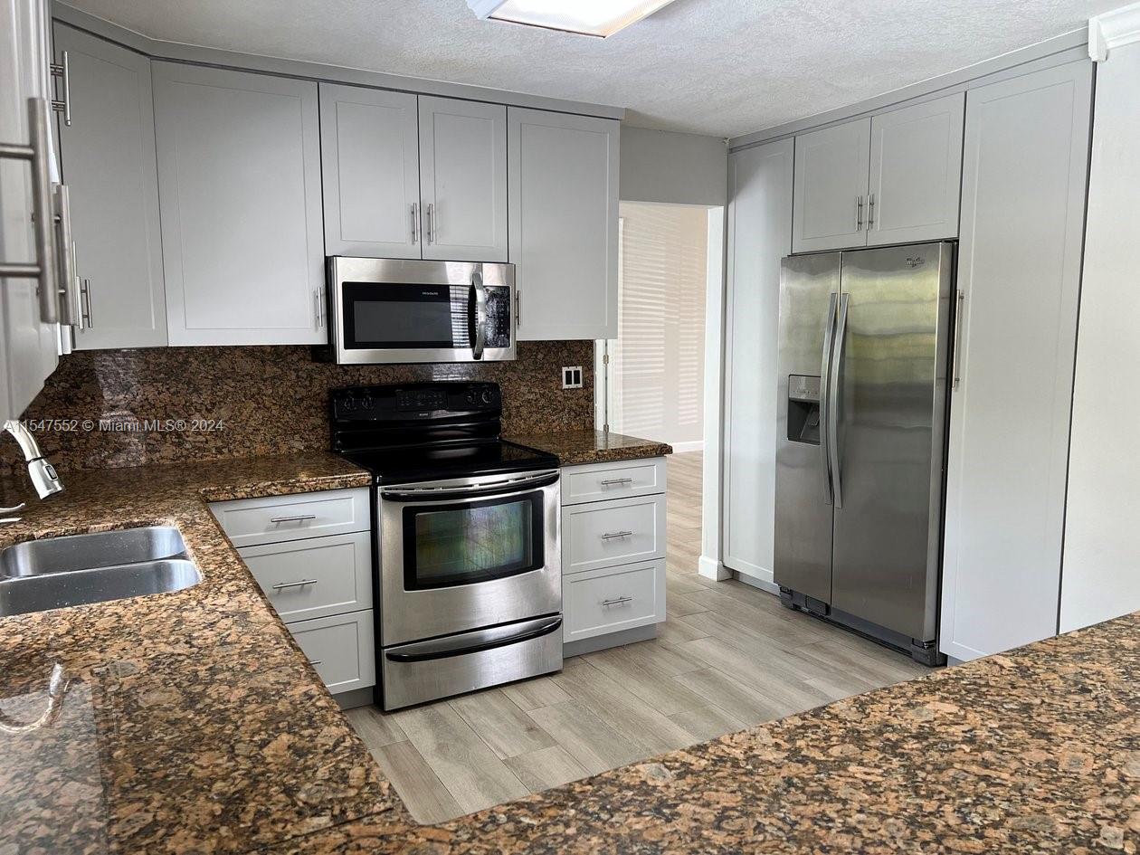 LOYOLA ESTATES - Residential