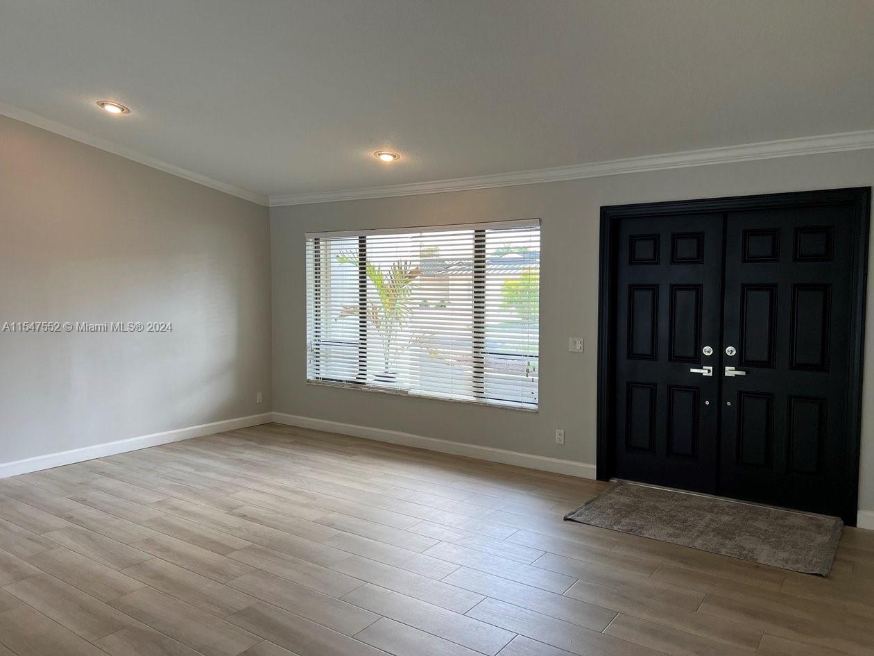 LOYOLA ESTATES - Residential