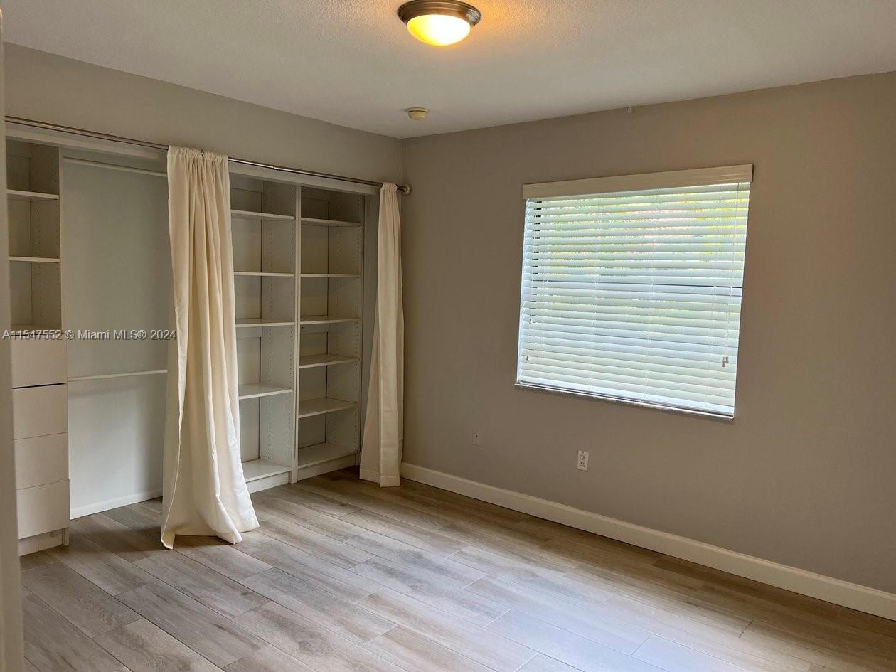 LOYOLA ESTATES - Residential