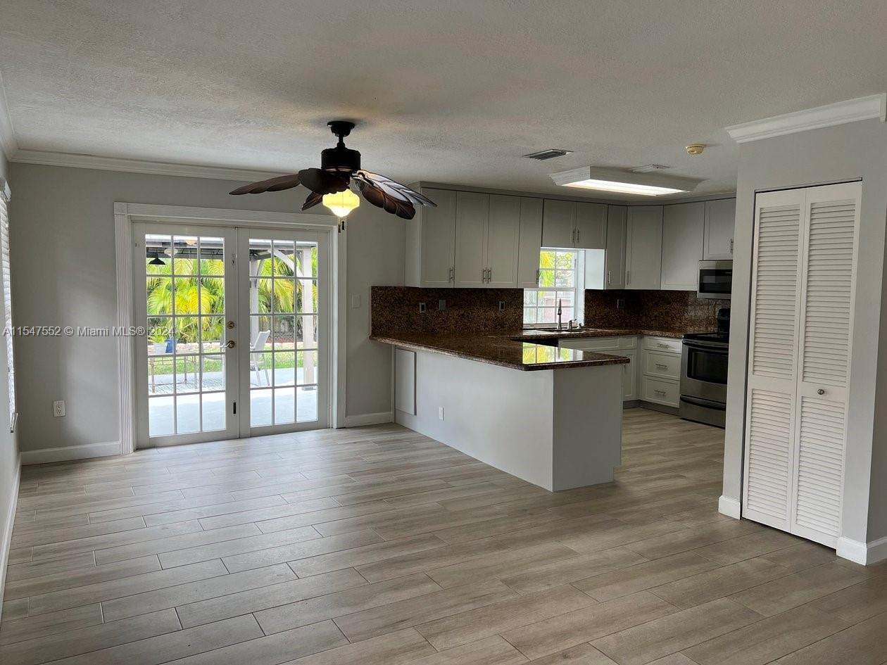 LOYOLA ESTATES - Residential
