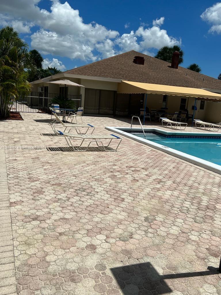 CROSS CREEK CONDO - Residential Lease