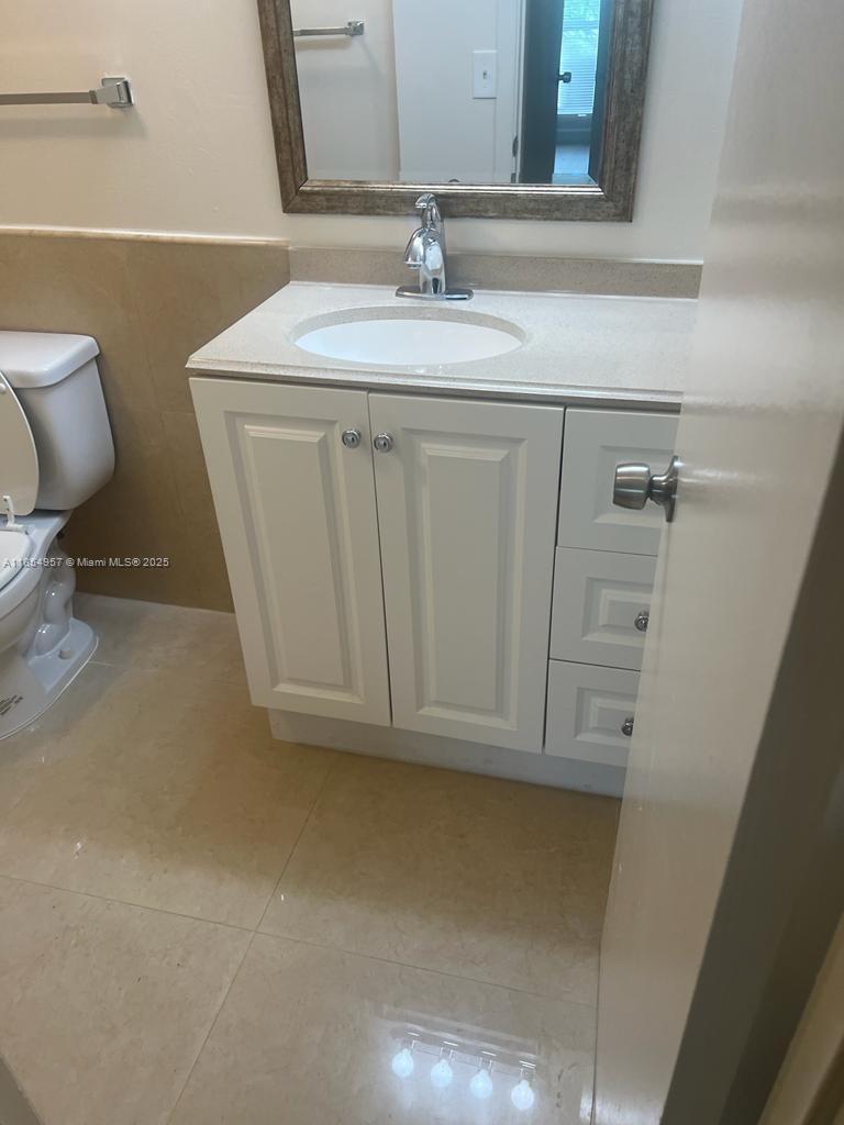CROSS CREEK CONDO - Residential Lease