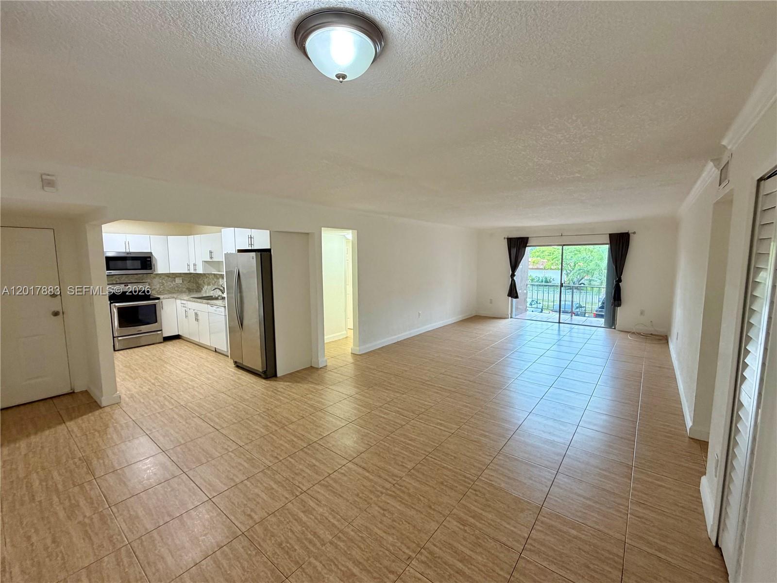 SUNSET PALMS EAST CONDO - Residential