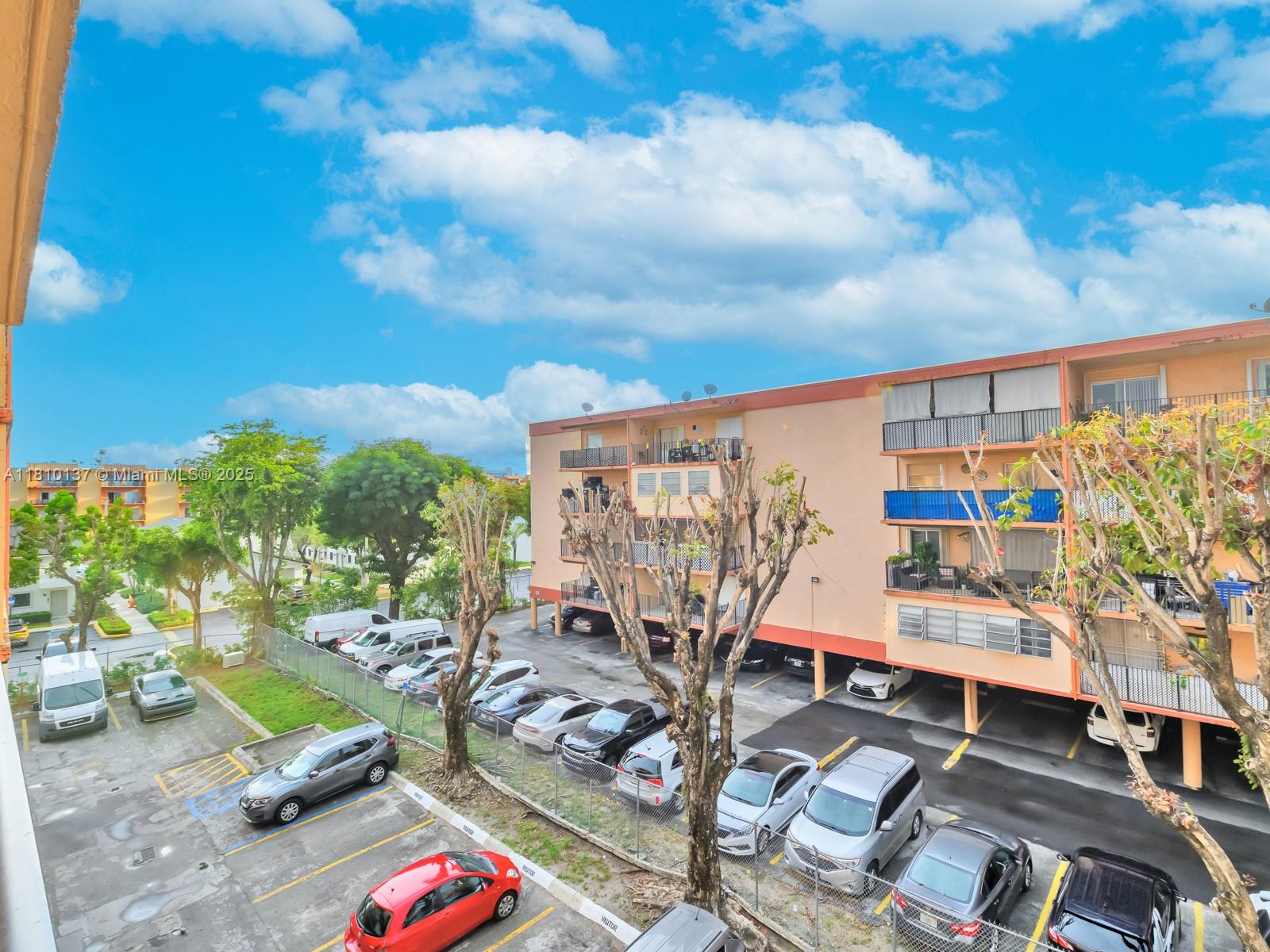 PALM-EAST GARDENS CONDO - Residential