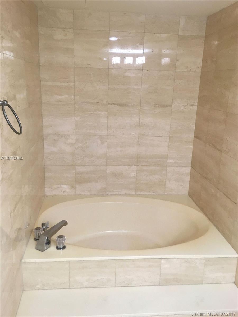KEY COLONY NO 2 CONDO - Residential Lease