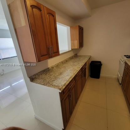 PEMBROKE ARMS CONDO - Residential Lease