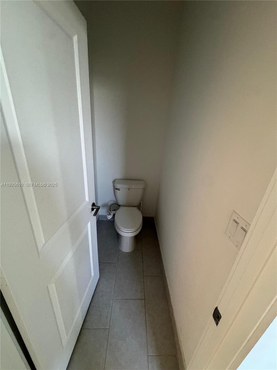 TUSCAN ISLES - Residential Lease