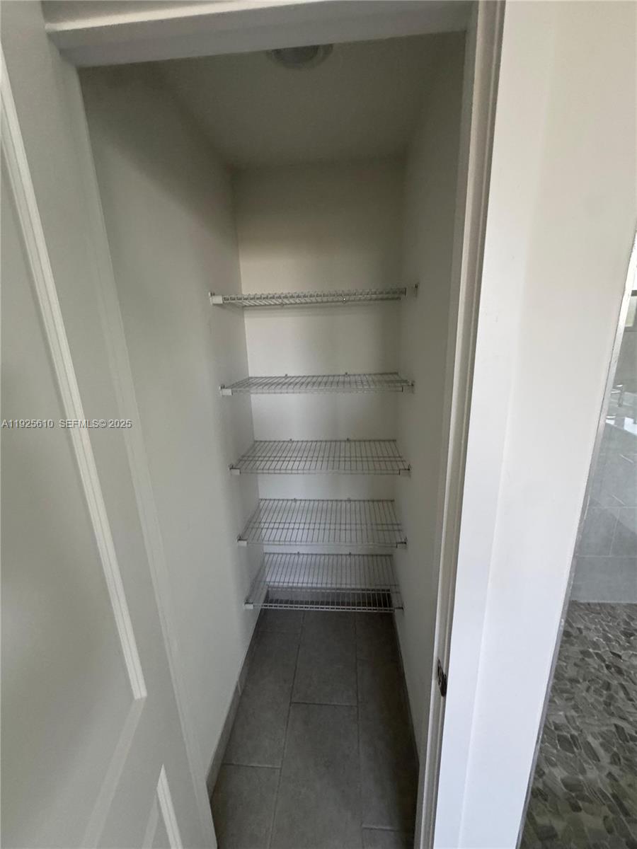 TUSCAN ISLES - Residential Lease