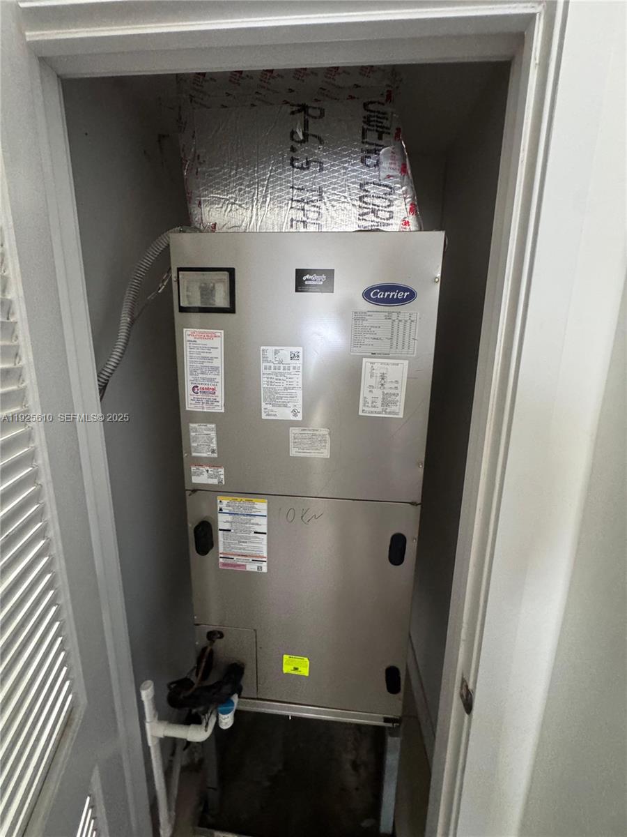 TUSCAN ISLES - Residential Lease