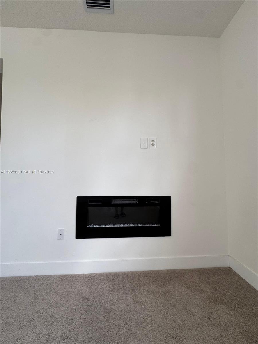 TUSCAN ISLES - Residential Lease