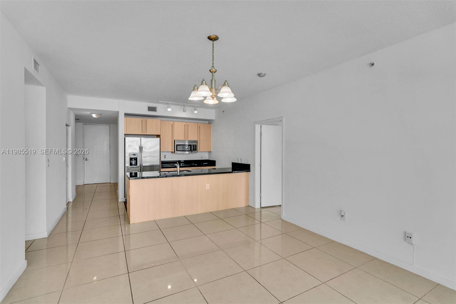THE AXIS ON BRICKELL COND - Residential