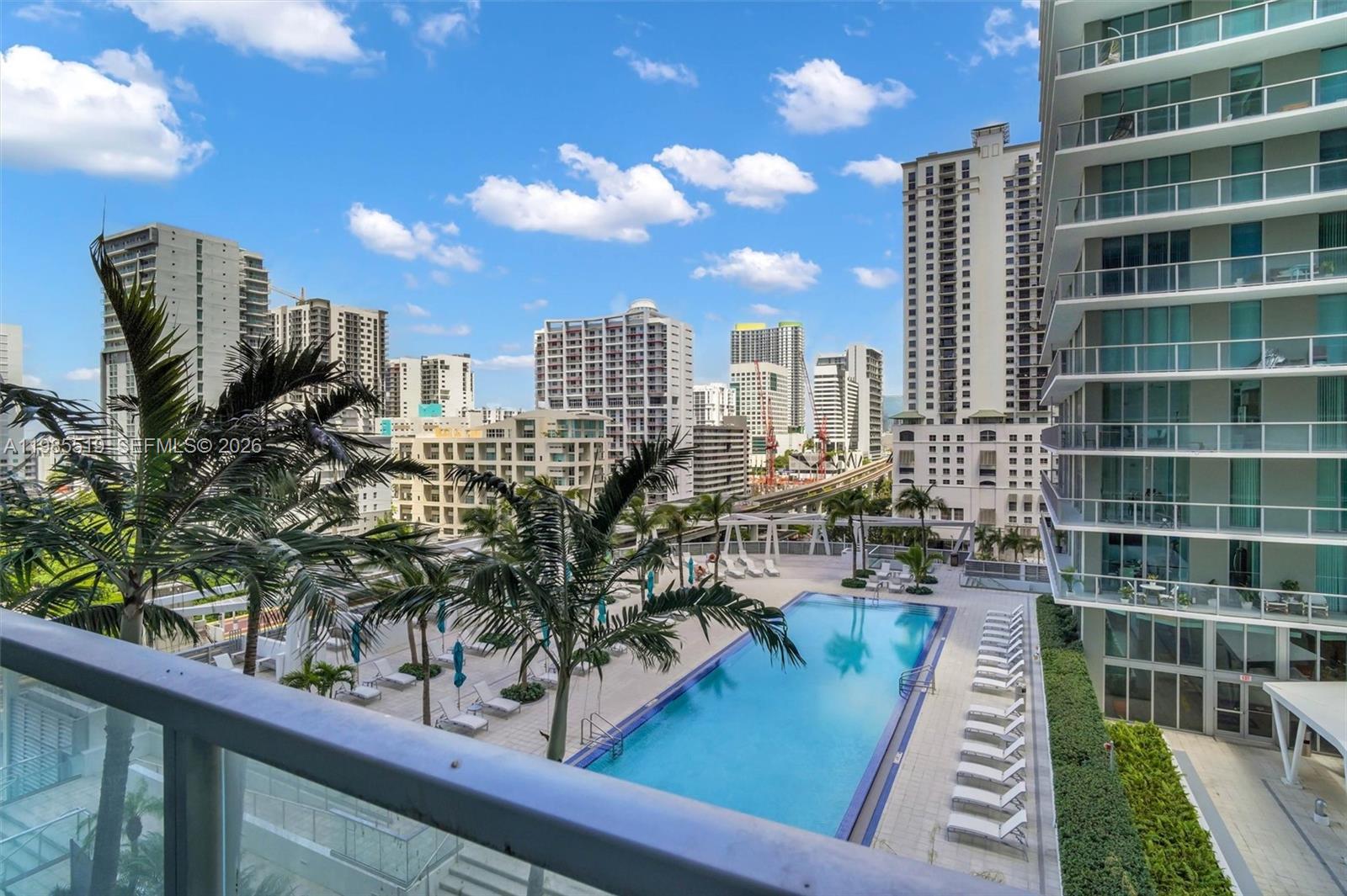 THE AXIS ON BRICKELL COND - Residential