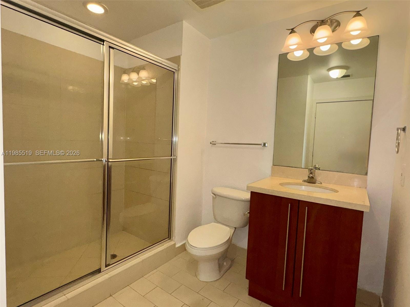 THE AXIS ON BRICKELL COND - Residential