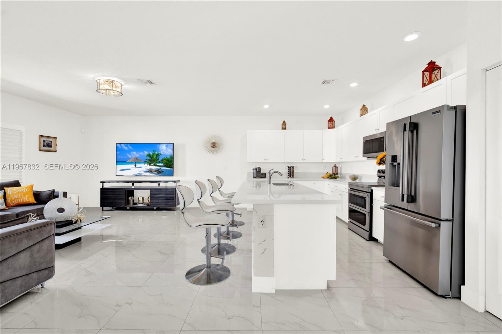 VILHEN DRIVE ESTATES - Residential