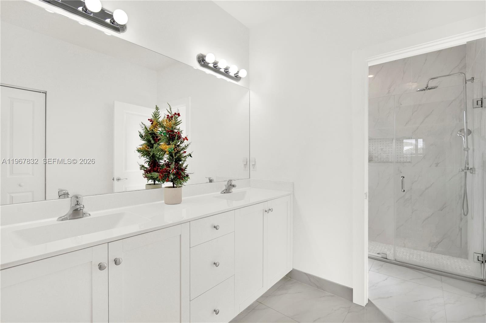 VILHEN DRIVE ESTATES - Residential