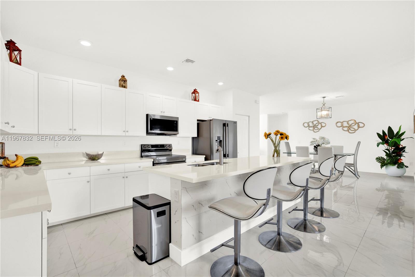 VILHEN DRIVE ESTATES - Residential