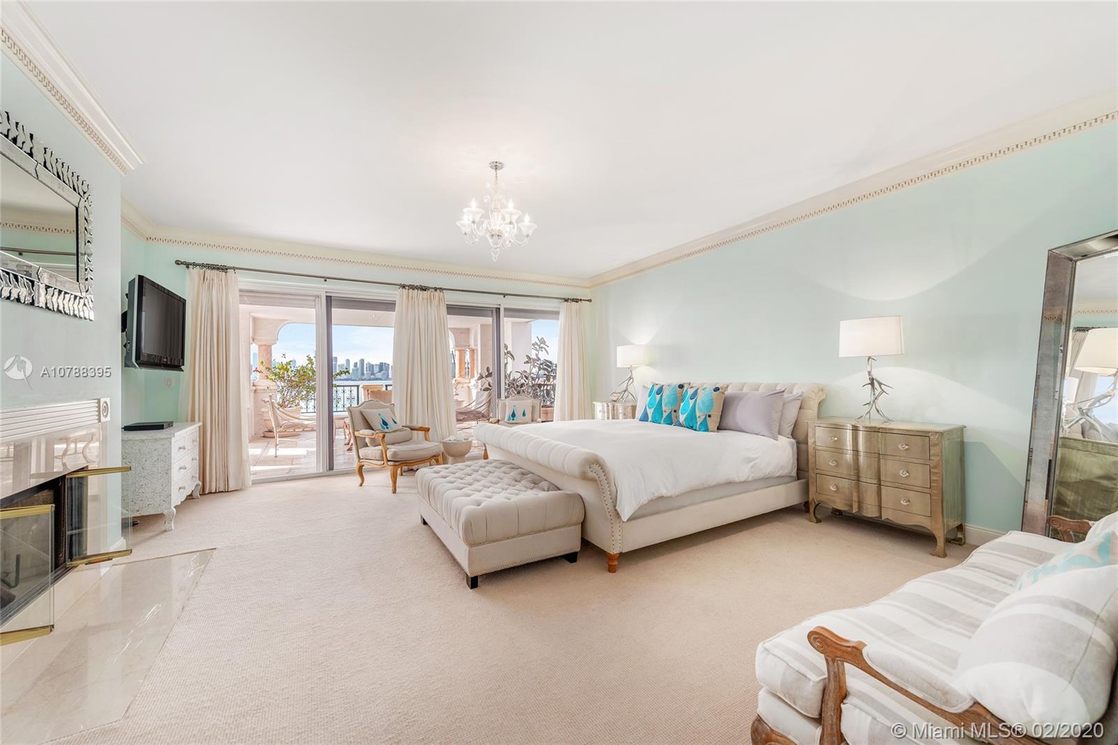 BAYVIEW FISHER ISL NO TWO - Residential