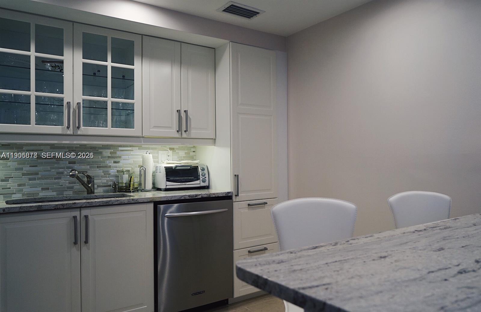 THE CLIPPER AT BISC COVE - Residential