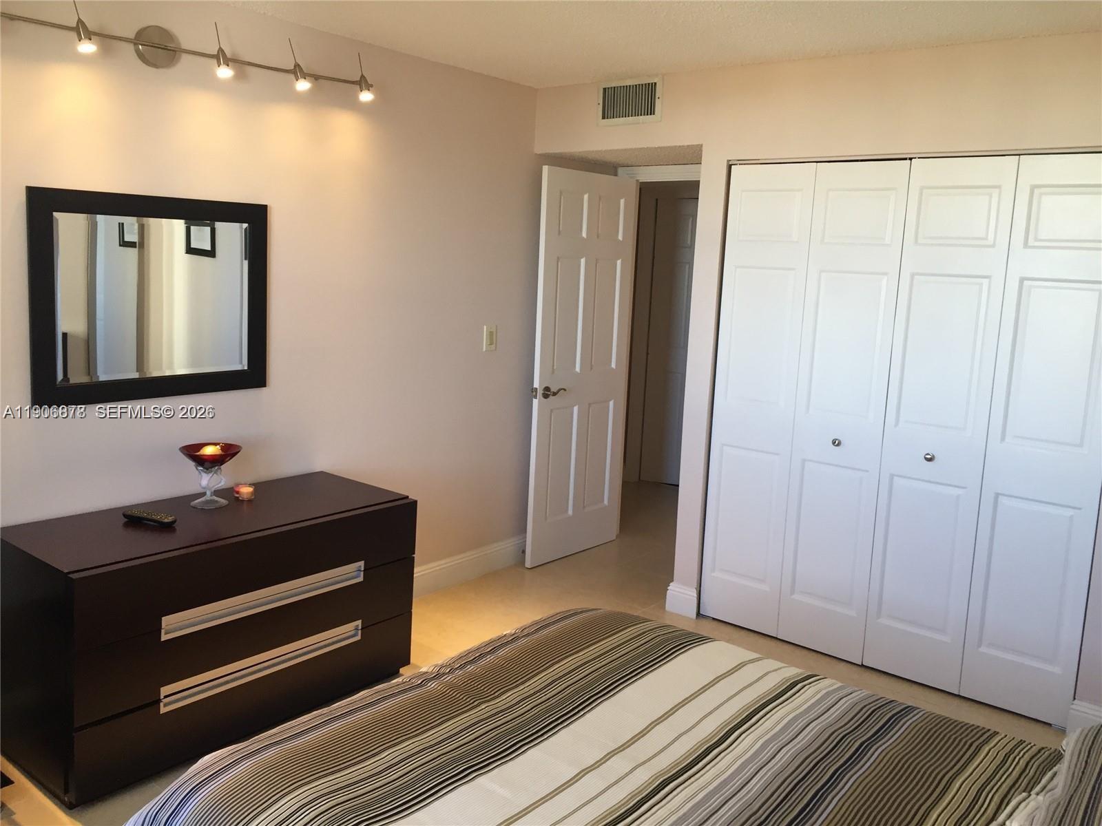 THE CLIPPER AT BISC COVE - Residential