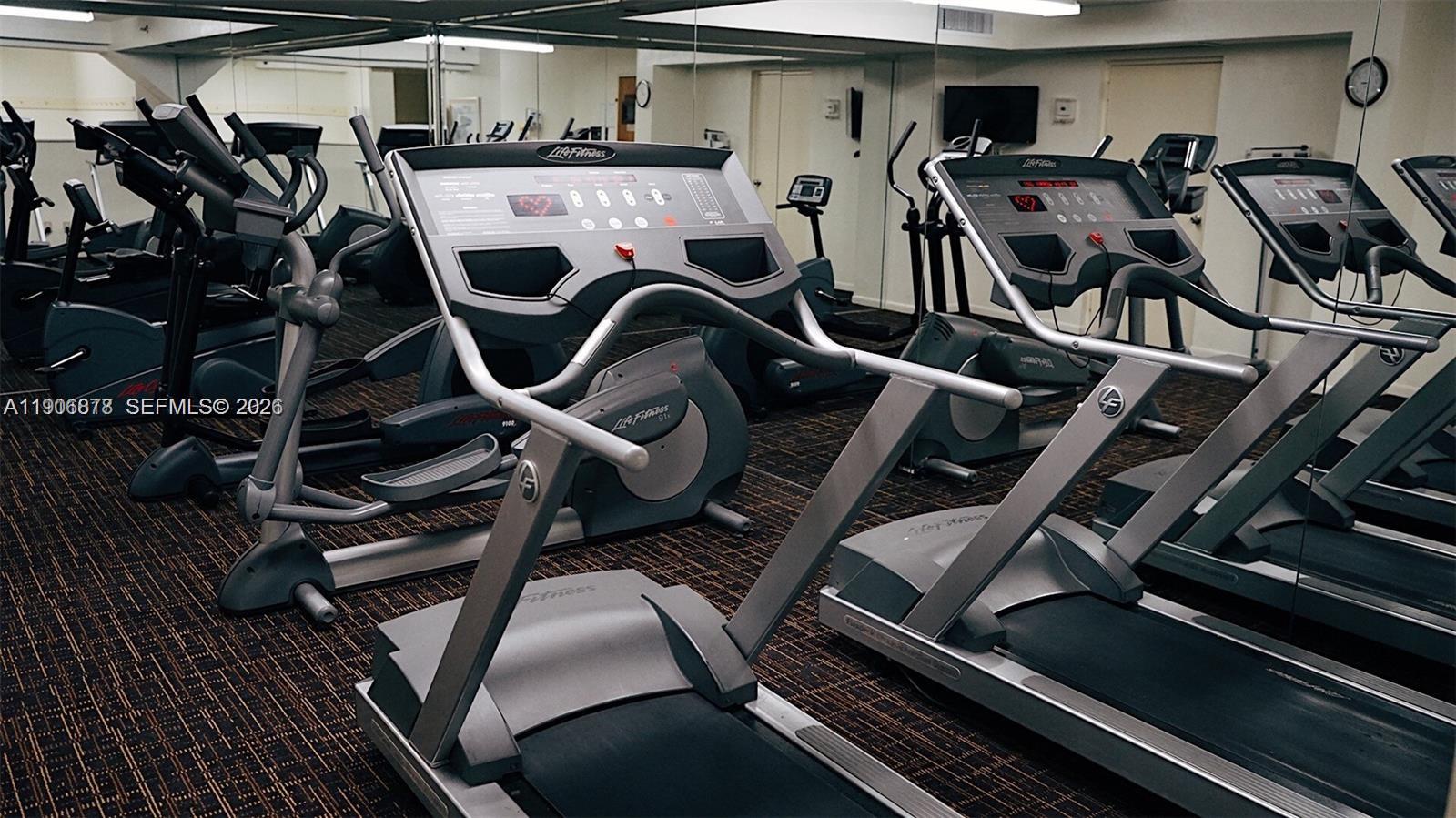 THE CLIPPER AT BISC COVE - Residential