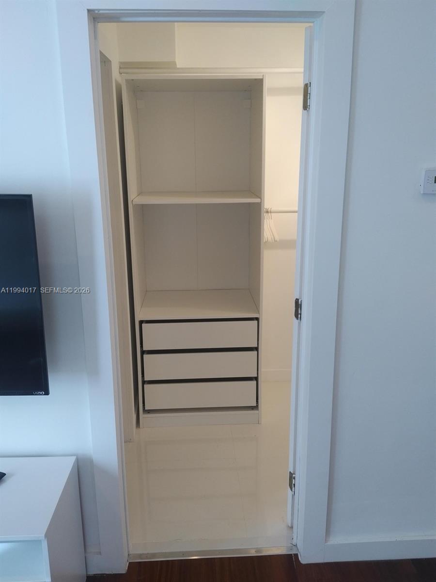 JEFFERSON PLACE CONDO - Residential Lease